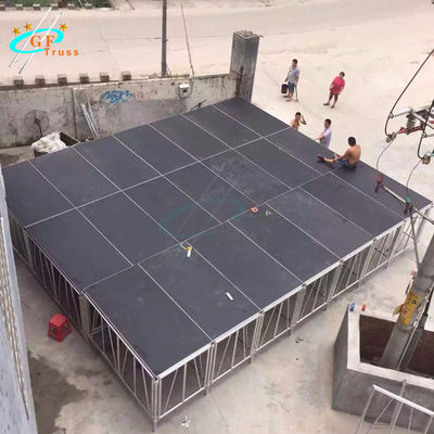 सीढ़ी रेलिंग के साथ लकड़ी के एल्यूमिनियम स्टेज प्लेटफार्म